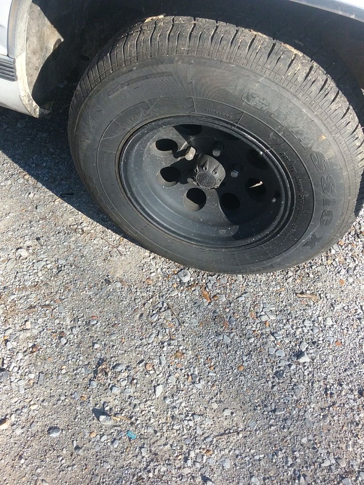 GROVER TIRE Updated August 2024 20 E Sawyer Rd, Hickory, Kentucky