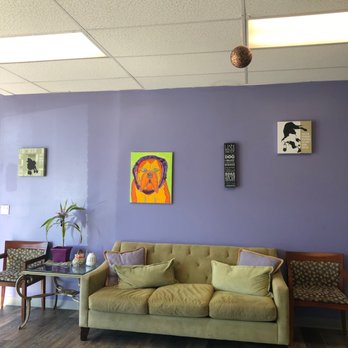 Paw Central - Pet Groomers Near Me - Massapequa, New York