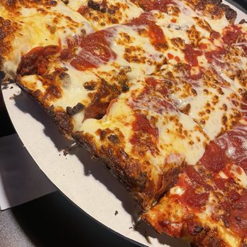Magoo's Pub and Pizza - 16" Detroit-style pepperoni and sausage - Pubs Near Me - Lafayette, Indiana Magoo's Pub and Pizza - 16" Detroit-style pepperoni and sausage - Pubs Near Me - Lafayette, Indiana