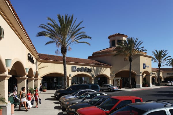 Camarillo Premium Outlets by null
