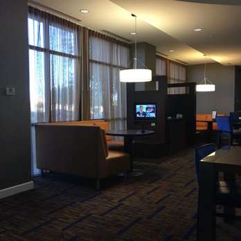 Courtyard by Marriott Phoenix North/Happy Valley - Hotels Near Me - Phoenix, Arizona