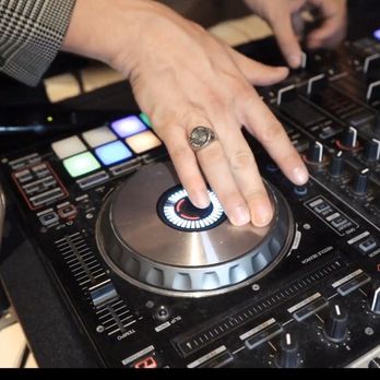 DJ DJ - Photo Booth Rentals Near Me - Houston, Texas DJ DJ - Photo Booth Rentals Near Me - Houston, Texas