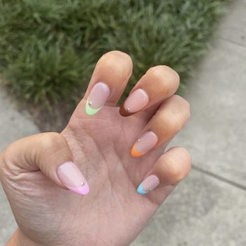 Pulse Nail Bar - Nail Salons Near Me - Suwanee, Georgia
