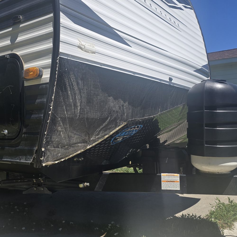 Bish's RV - Front sheetmetal falling off! - RV Dealers Near Me - Bozeman, Montana Bish's RV - Front sheetmetal falling off! - RV Dealers Near Me - Bozeman, Montana