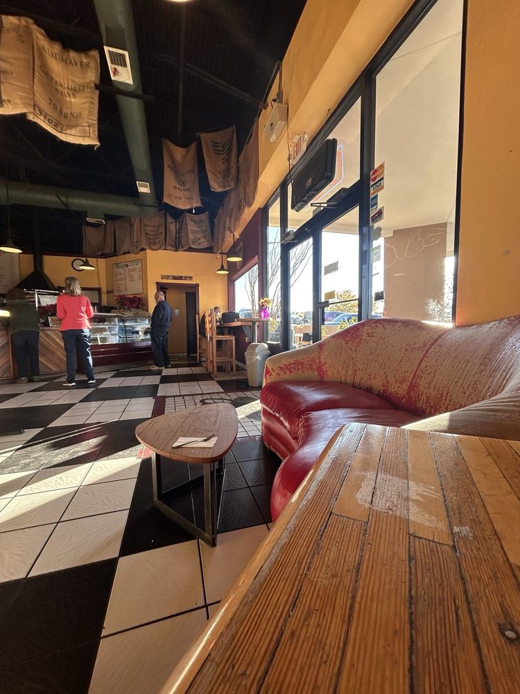 Social spots from Milagro Coffee Y Espresso