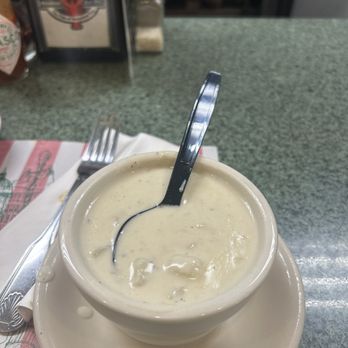 Randazzo's Clam Bar - New England Clam Chowder - Seafood Near Me - Brooklyn, New York