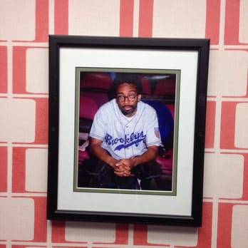 Junior's Restaurant - INSIDE the ladies bathroom stall lmfao almost dropped my purse in the toilet after being surprised by this stud mcmuffin lol - Bakeries Near Me - Brooklyn, New York