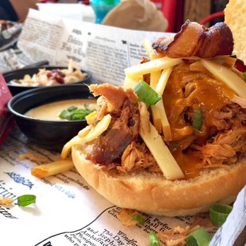 Yellow Dog Eats - Drunken Pig - Sandwiches Near Me - Windermere, Florida Yellow Dog Eats - Drunken Pig - Sandwiches Near Me - Windermere, Florida