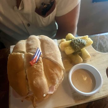 Paladar Fusion Mexico Cuba - Paladar Sandwich - Cuban Near Me - San Antonio, Texas Paladar Fusion Mexico Cuba - Paladar Sandwich - Cuban Near Me - San Antonio, Texas