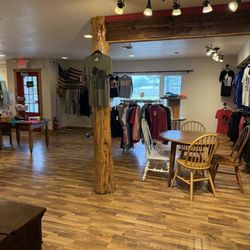 Seating/merch