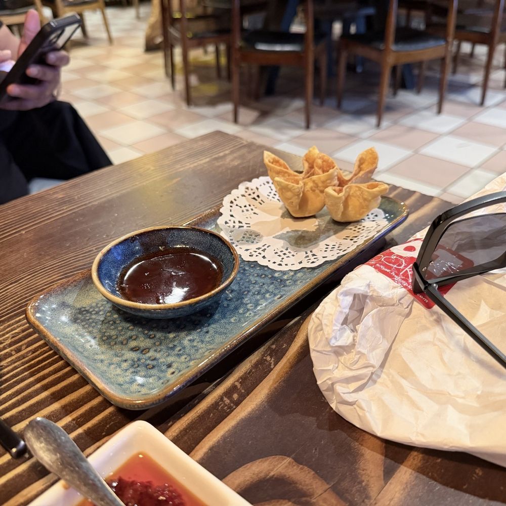 Fusion Dumpling - Crab puffs - Dim Sum Near Me - San Francisco, California Fusion Dumpling - Crab puffs - Dim Sum Near Me - San Francisco, California