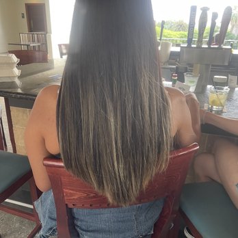 808 Salon - 20 minute after my blowout and trim - Hair Salons Near Me - Kihei, Hawaii