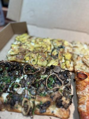 Triple Beam Pizza by null