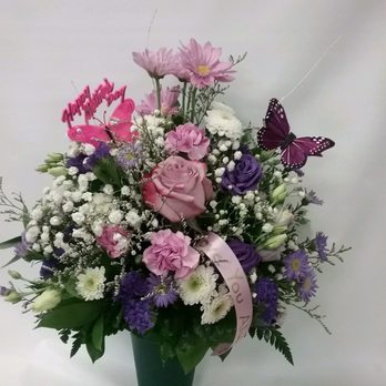 Batt's Florist & Sweets - Flowers I had delivered to St. Peter's for my Grandma for Mother's Day 2019 - Florists Near Me - Beacon, New York Batt's Florist & Sweets - Flowers I had delivered to St. Peter's for my Grandma for Mother's Day 2019 - Florists Near Me - Beacon, New York