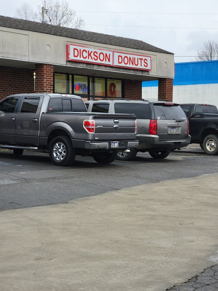 Dickson Donuts Logo
