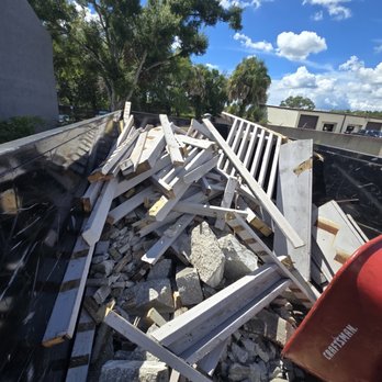 Pro Cleanout - Junk Removal & Hauling Near Me - Riverview, Florida Pro Cleanout - Junk Removal & Hauling Near Me - Riverview, Florida