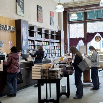 Barnes & Noble - Bookstores Near Me - New York, New York