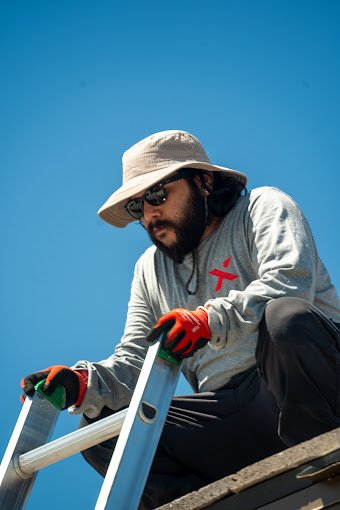 Slide of Solar X Construction