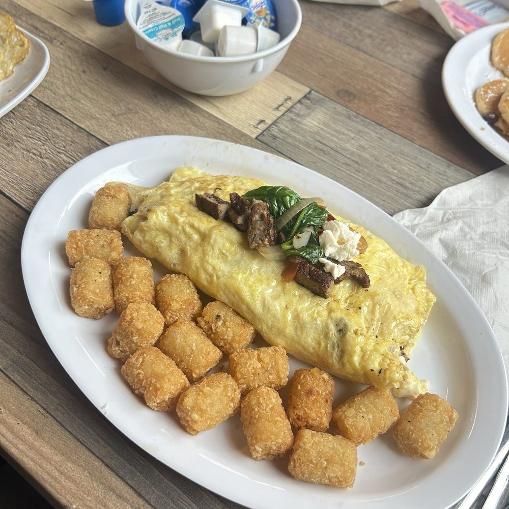 Greek omelette with turkey sausage Greek omelette with turkey sausage