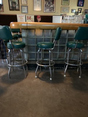 Goldyburgers by null