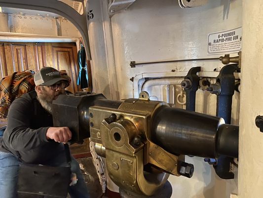 Photo of Independence Seaport Museum - Philadelphia, PA, US. Gunning around inside the Columbia