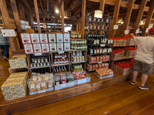 The Apple Barn & Cider Mill by null