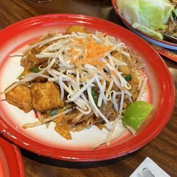 Farmhouse Kitchen Thai Cuisine - Pad Thai - Thai Near Me - Berkeley, California Farmhouse Kitchen Thai Cuisine - Pad Thai - Thai Near Me - Berkeley, California