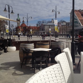 Monte Vino - Entrance to Sopot pier - Wine Bars Near Me - Sopot, PM Monte Vino - Entrance to Sopot pier - Wine Bars Near Me - Sopot, PM