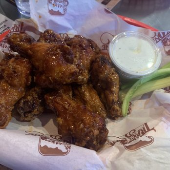 Track One - Double dipped wings - American Near Me - El Paso, Texas