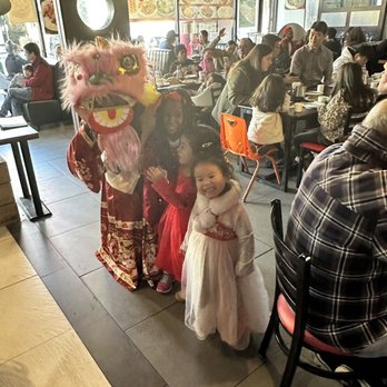 Leap Dragon - This Chinatown trip and we all had traditional Chinese food together - Language Schools Near Me - Woodland Hills, California Leap Dragon - This Chinatown trip and we all had traditional Chinese food together - Language Schools Near Me - Woodland Hills, California