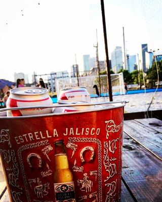 Sports Creek by null