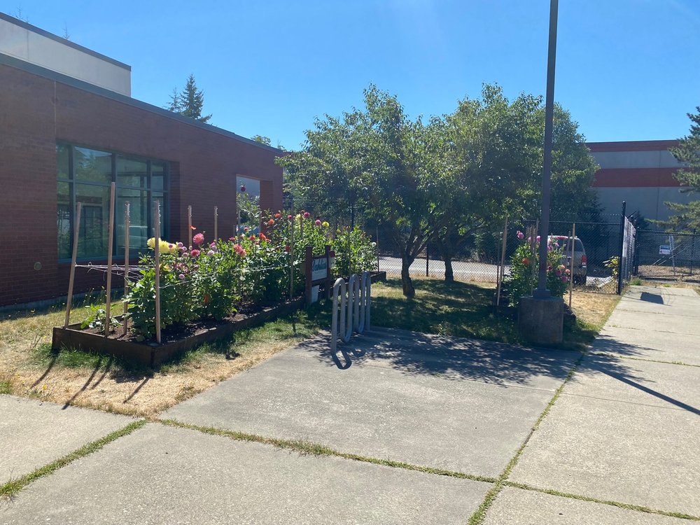 US POST OFFICE Updated September 2024 10 Photos & 23 Reviews 200