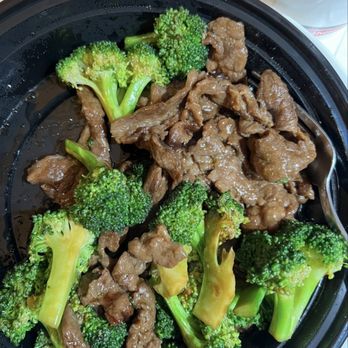 Northern Cafe - The beef was broccoli with the ice cold broccoli in it - Chinese Near Me - Long Beach, California