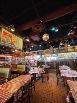 Portillo's Homewood by null