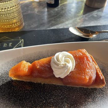 Peak with Priceless Restaurant & Bar - Warm Apple Tartin - New American Near Me - New York, New York Peak with Priceless Restaurant & Bar - Warm Apple Tartin - New American Near Me - New York, New York