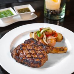 Javier's Century City - Filete Ladrillo
