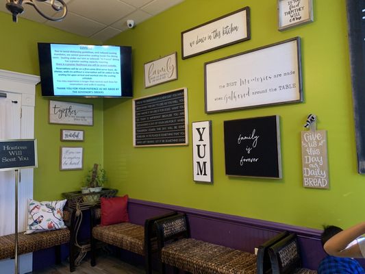 Santioni's Italian Restaurant by null