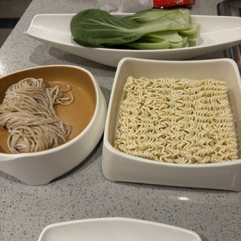 Haidilao HotPot Chicago - Chinese Near Me - Chicago, Illinois