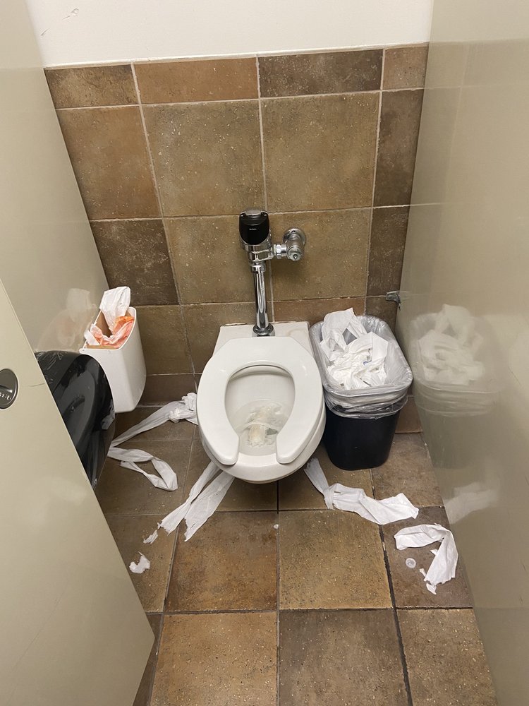 TJ MAXX Updated September 2024 17 Photos & 33 Reviews 2938