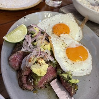 Manuela - Cast iron grass-fed skirt steak (brunch) - New American Near Me - Los Angeles, California Manuela - Cast iron grass-fed skirt steak (brunch) - New American Near Me - Los Angeles, California