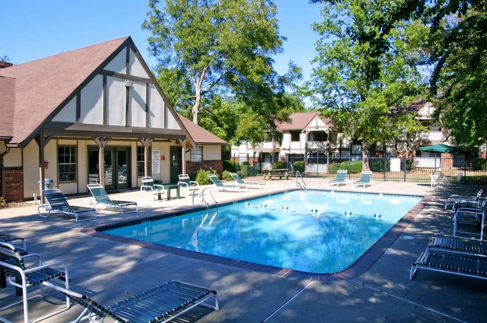 CAMBRIDGE APARTMENTS Updated October 2024 21 Photos 360