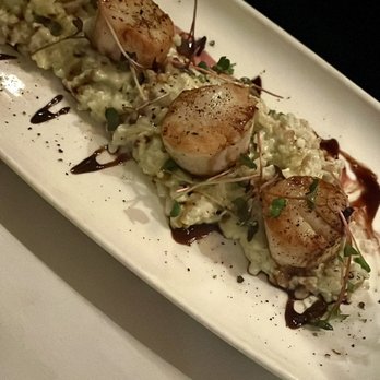 Pane E Vino - Pan Seared Local Sea Scallops with Risotto - Italian Near Me - Providence, Rhode Island