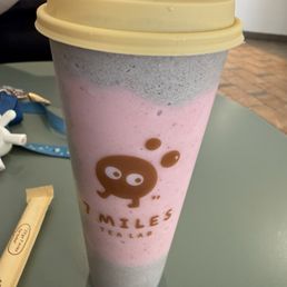 OREO STRAWBERRY 'N' CREAM, delicious!