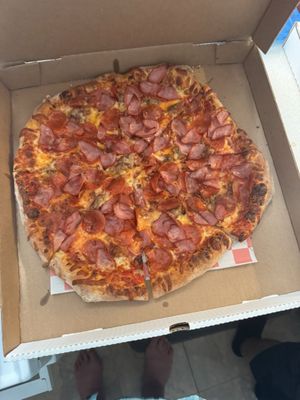 A Pizza Pie by null