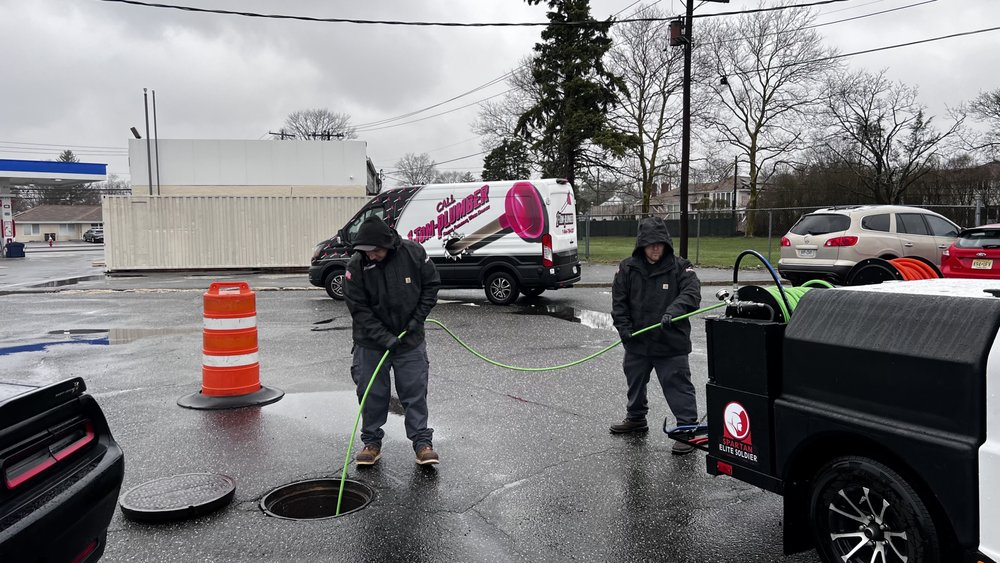 Slide of 1-Tom-Plumber