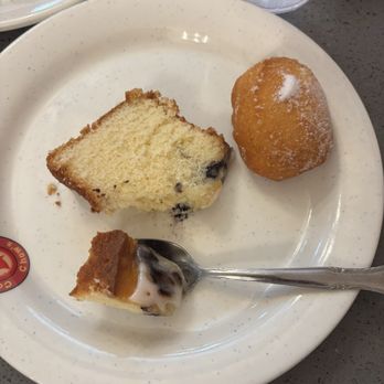 Chow's Country Buffet - Buffets Near Me - Titusville, Florida