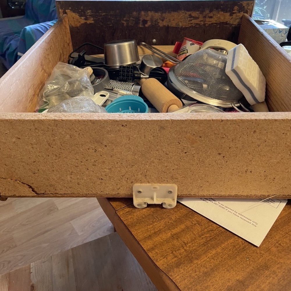 The Handyman Services - Drawer that needs fixing - Handyman Near Me - Richmond, California The Handyman Services - Drawer that needs fixing - Handyman Near Me - Richmond, California
