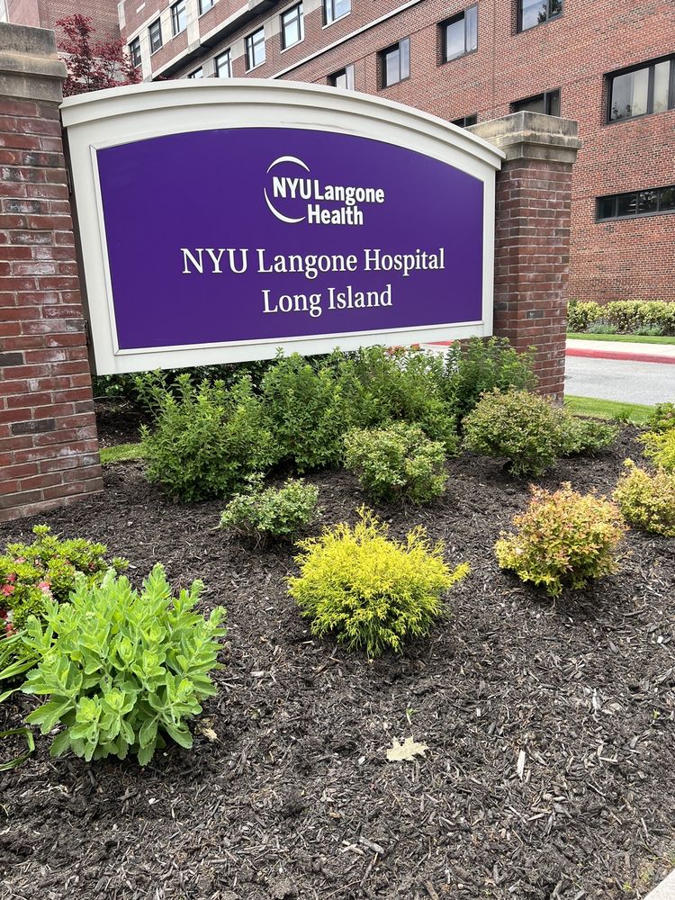 NYU LANGONE HOSPITAL LONG ISLAND Updated May 2024 19 Photos & 48 Reviews 259 First St