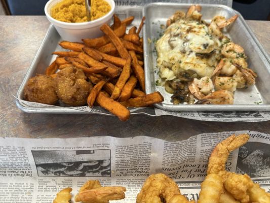 Junior's Seafood Restaurant and Grill by null