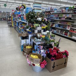 Dollar General - Lots of goods